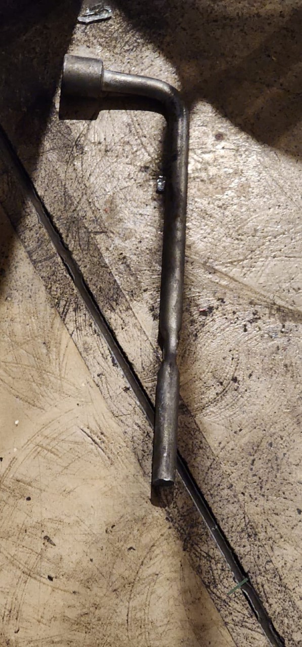 Thieves used a tyre iron to break into two shops in Mt Albert, Auckland this morning. Photo / Supplied