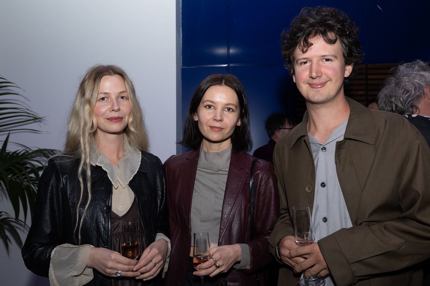 Valentine Nixon, Clementine Nixon and Joel Flyger. Photo / Emma Cooper, Stijl