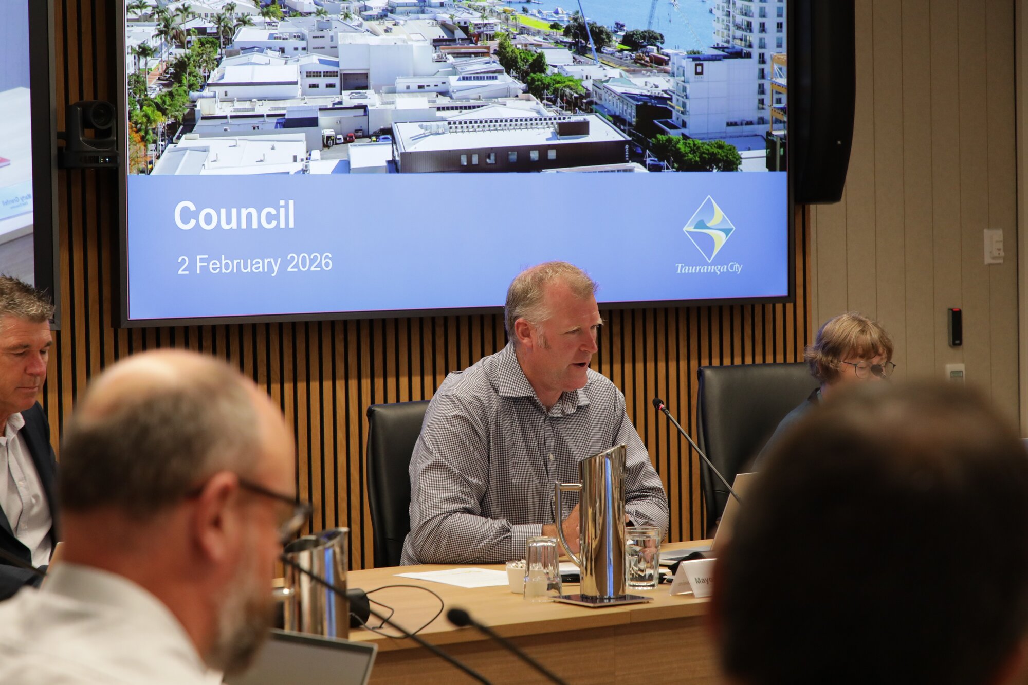 Tauranga Mayor Mahé Drysdale in Monday morning's emergency council meeting to discuss how the review of the Mauao incident would be approached. Photo / Jo Jones