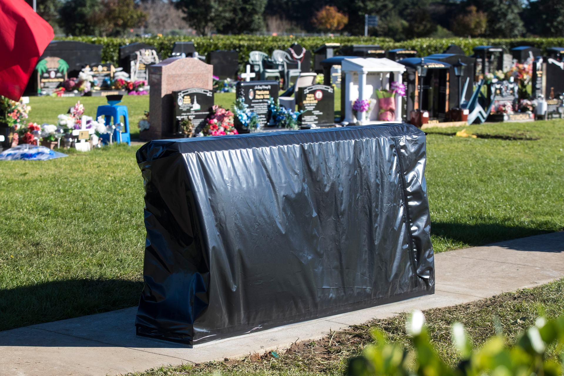 Jonah Lomu Fresh Row Over Grave After Last Minute Unveiling Announced Nz Herald