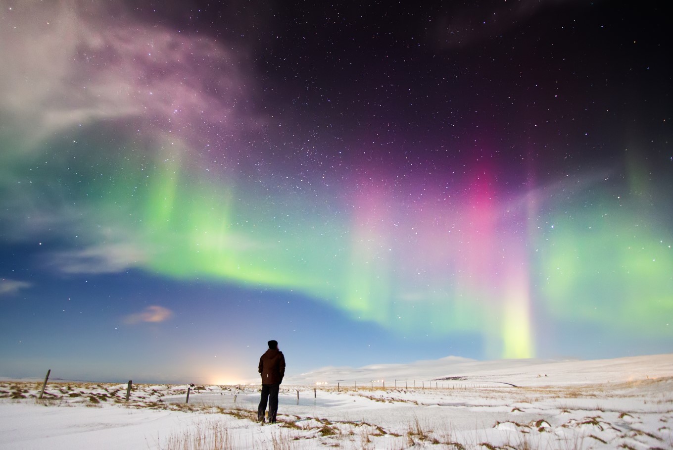 kiwis would like to see the Northern Lights in 2024. Photo / Getty Images
