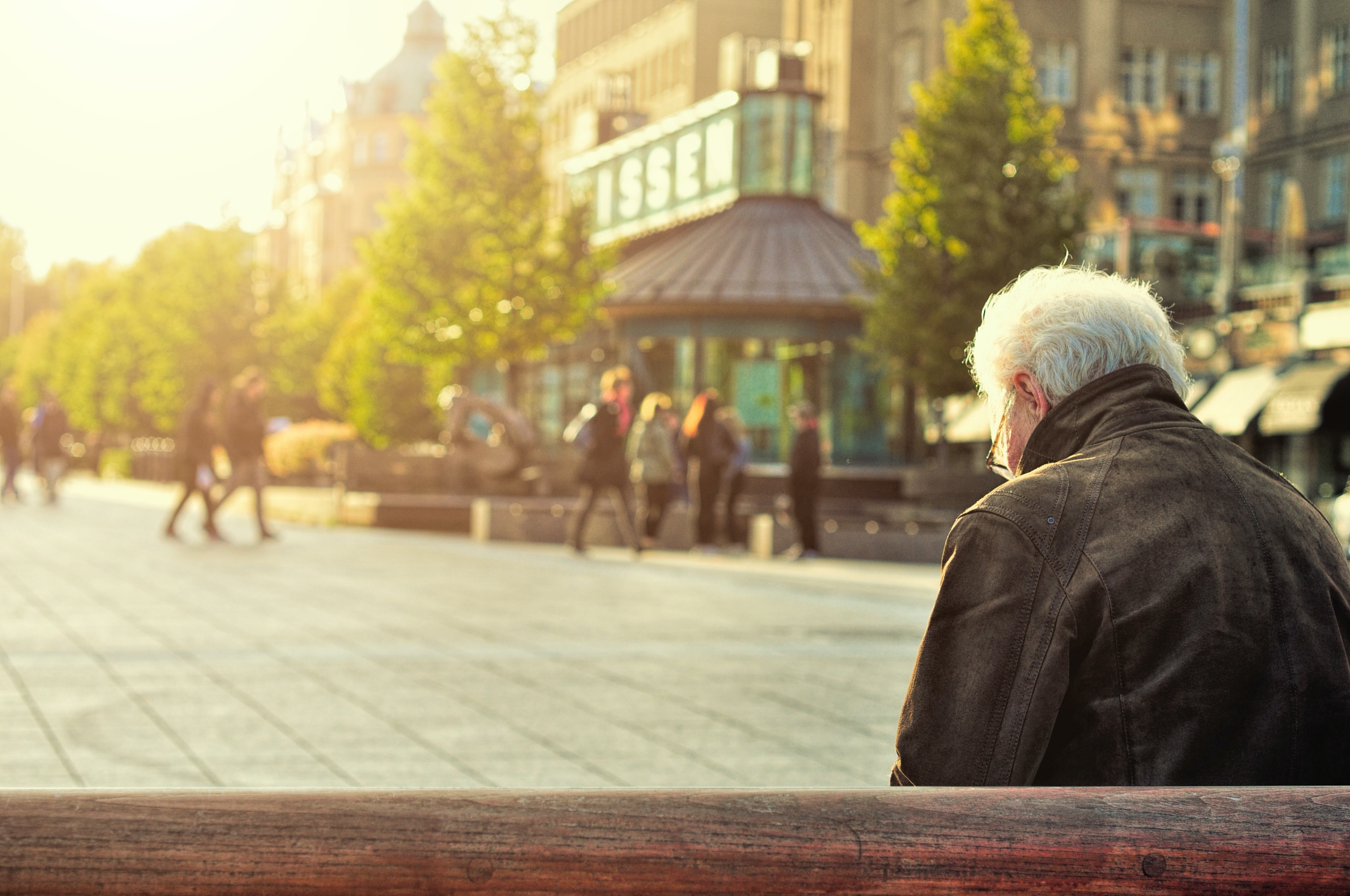 In the vast majority of cases, Alzheimer’s disease is not thought to be hereditary. Photo / Huy Phan, Unsplash