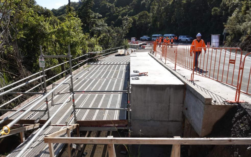 An example of the “Mangamuka wall” construction method used to rebuild the highway at 15 critical slip sites. Photo / RNZ, Peter de Graaf