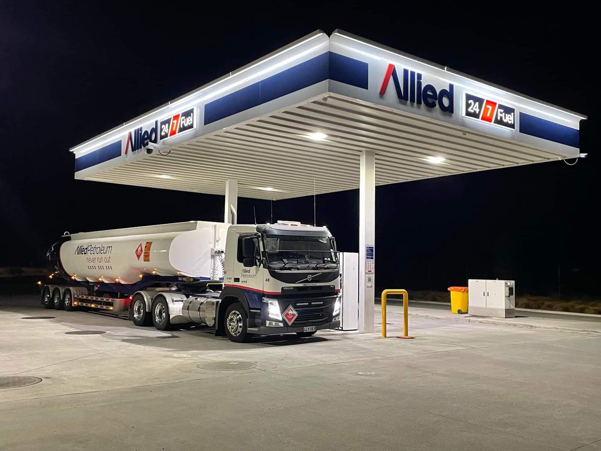 HWR's Allied Petroleum brand operates 125 fuel stops around the North and South Islands. If its pilot goes well, the firm will rollout hydrogen refuellers around its network. Photo / File