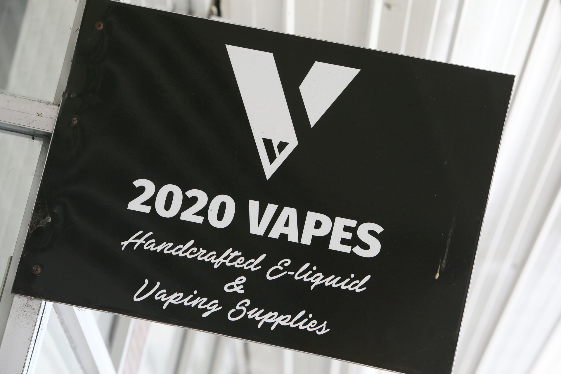 Specialist vape retailer on Victoria St, Dargaville. Photo / Tania Whyte