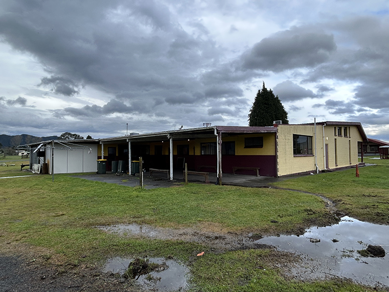 Rangitahi Marae wharekai before the upgrades started.