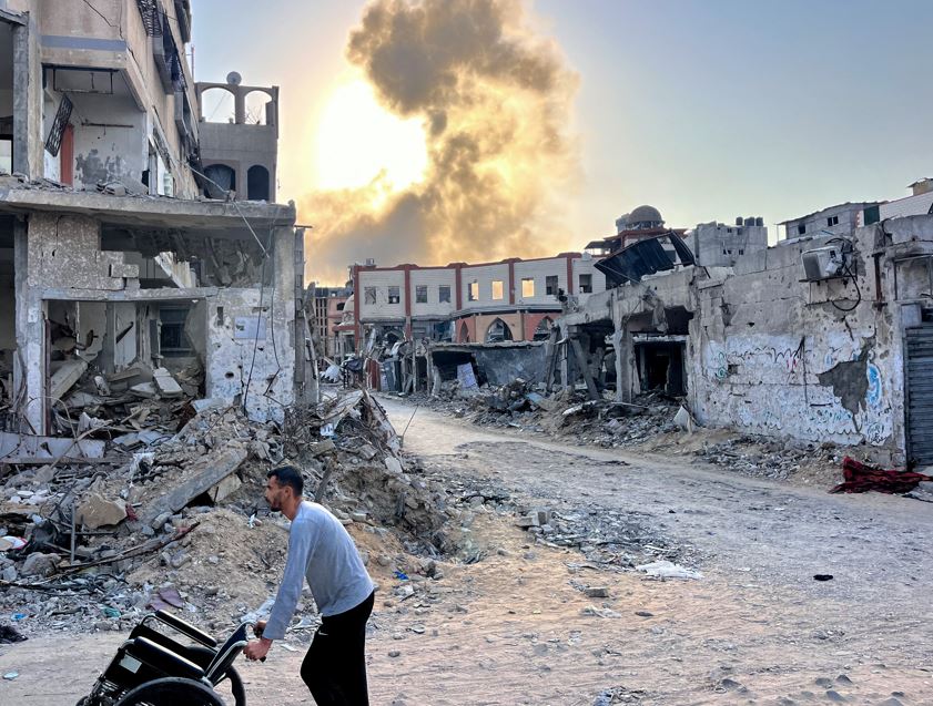 Smoke rises into the sky following an Israeli bombardment in Beit Lahia in the northern Gaza Strip amid the war between Israel and the Palestinian Hamas movement. Photo / AFP