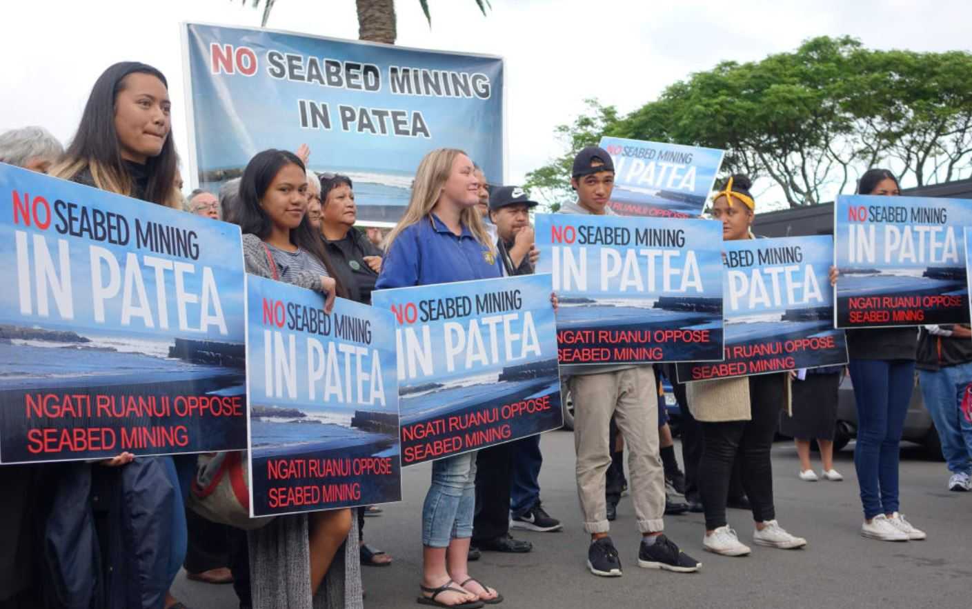 Protesters outside a 2017 Environmental Protection Agency hearing to consider Trans Tasman Resources' seabed mining application. Photo / Robin Martin,  RNZ
