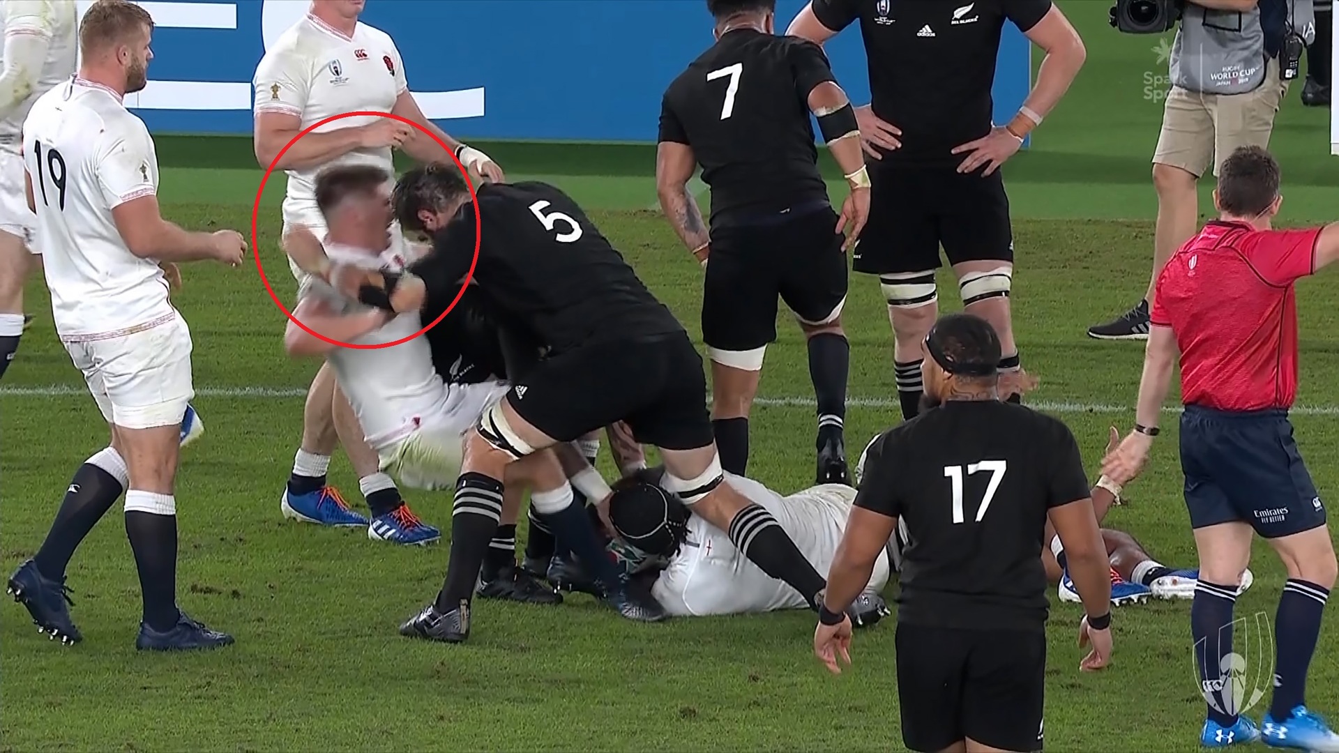 2019 Rugby World Cup England Captain Owen Farrell Slammed For Embarrassing Incident During All Blacks Loss Nz Herald