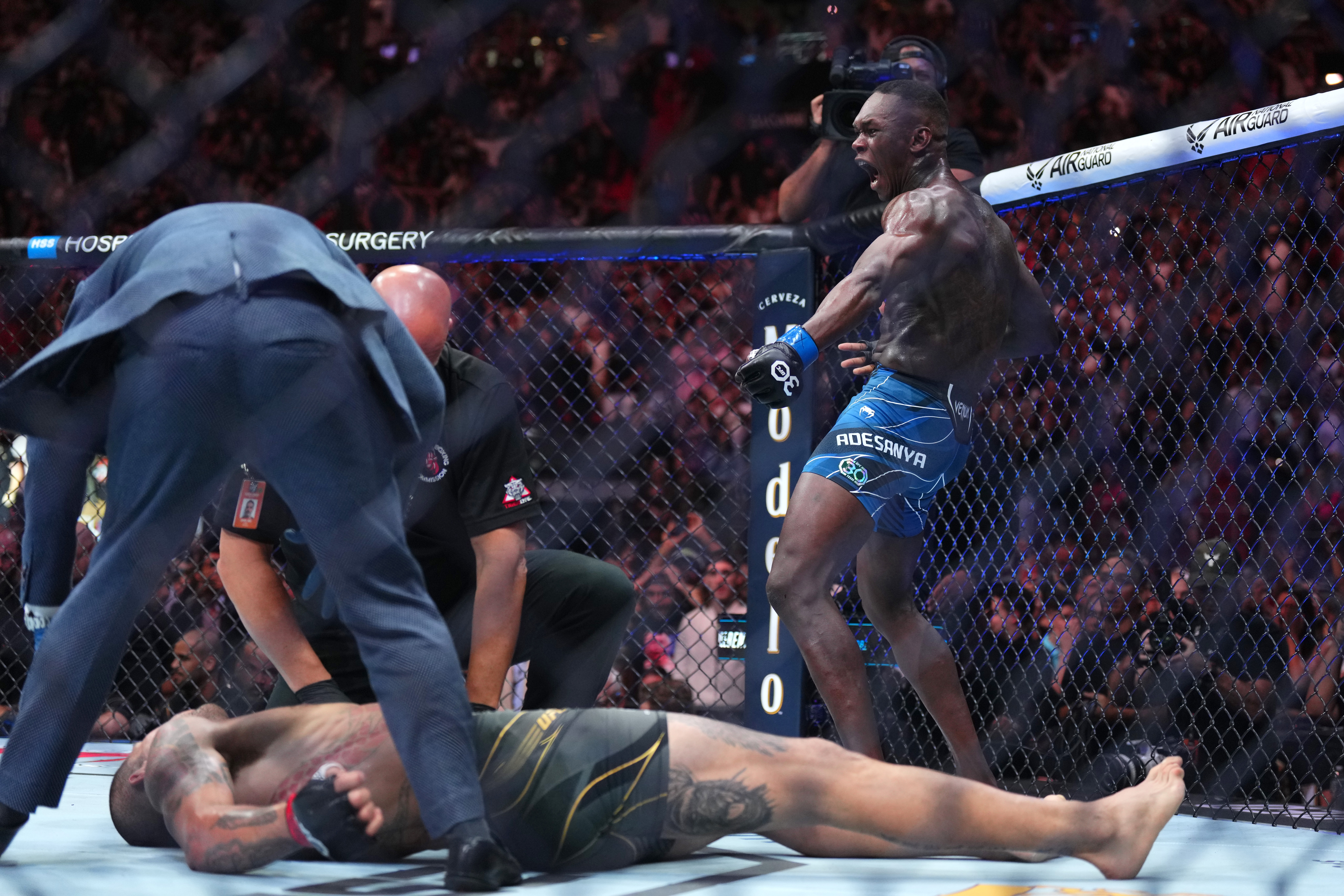 Israel Adesanya v Alex Pereira at UFC 287: fight start time, odds, how to  watch in NZ, live streaming ahead of UFC middleweight title fight - NZ  Herald