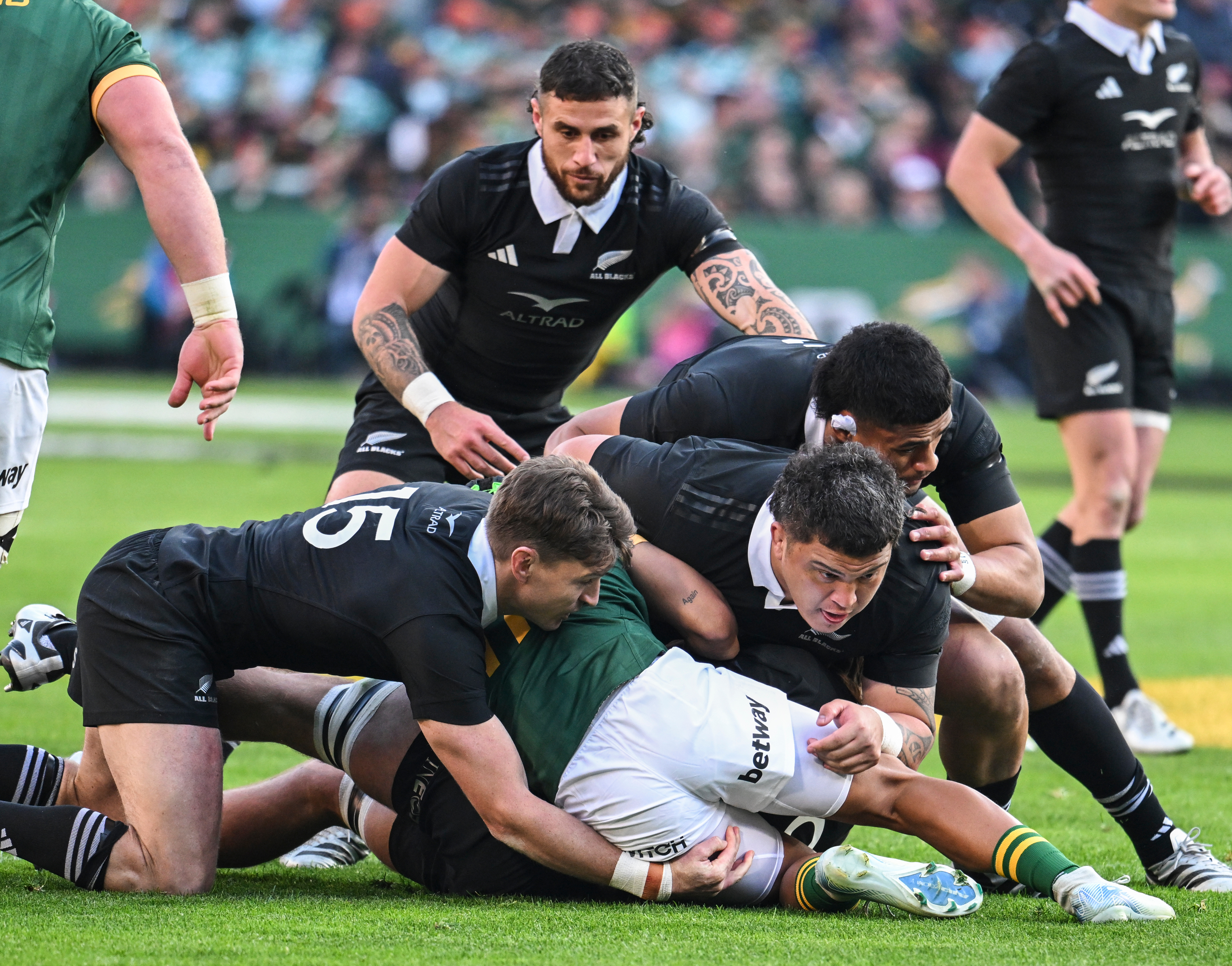 The All Blacks battled hard at the breakdown. Photo / Photosport