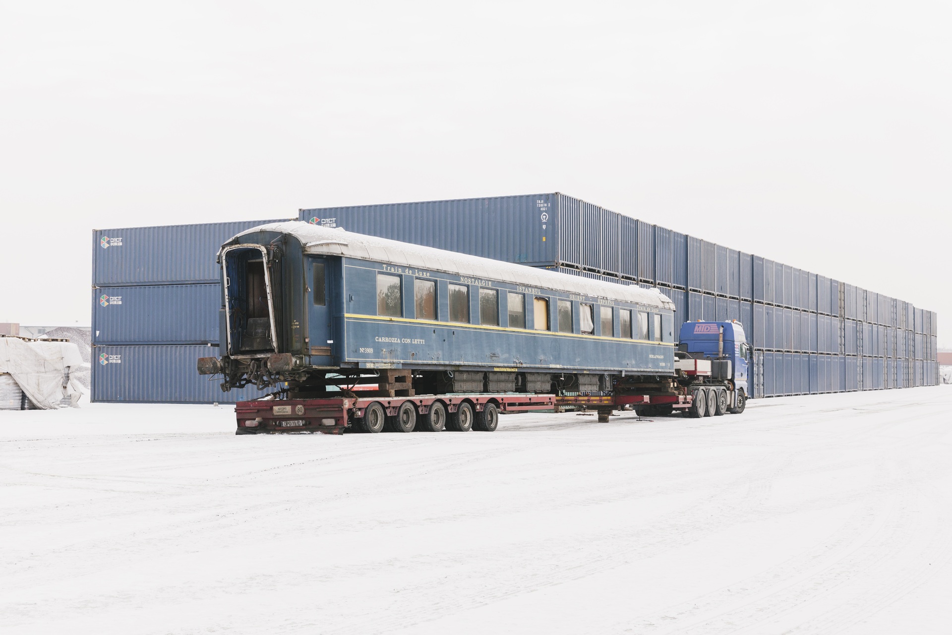 Orient Express Au Départ Vertical Travel Tote - Travel Has Never
