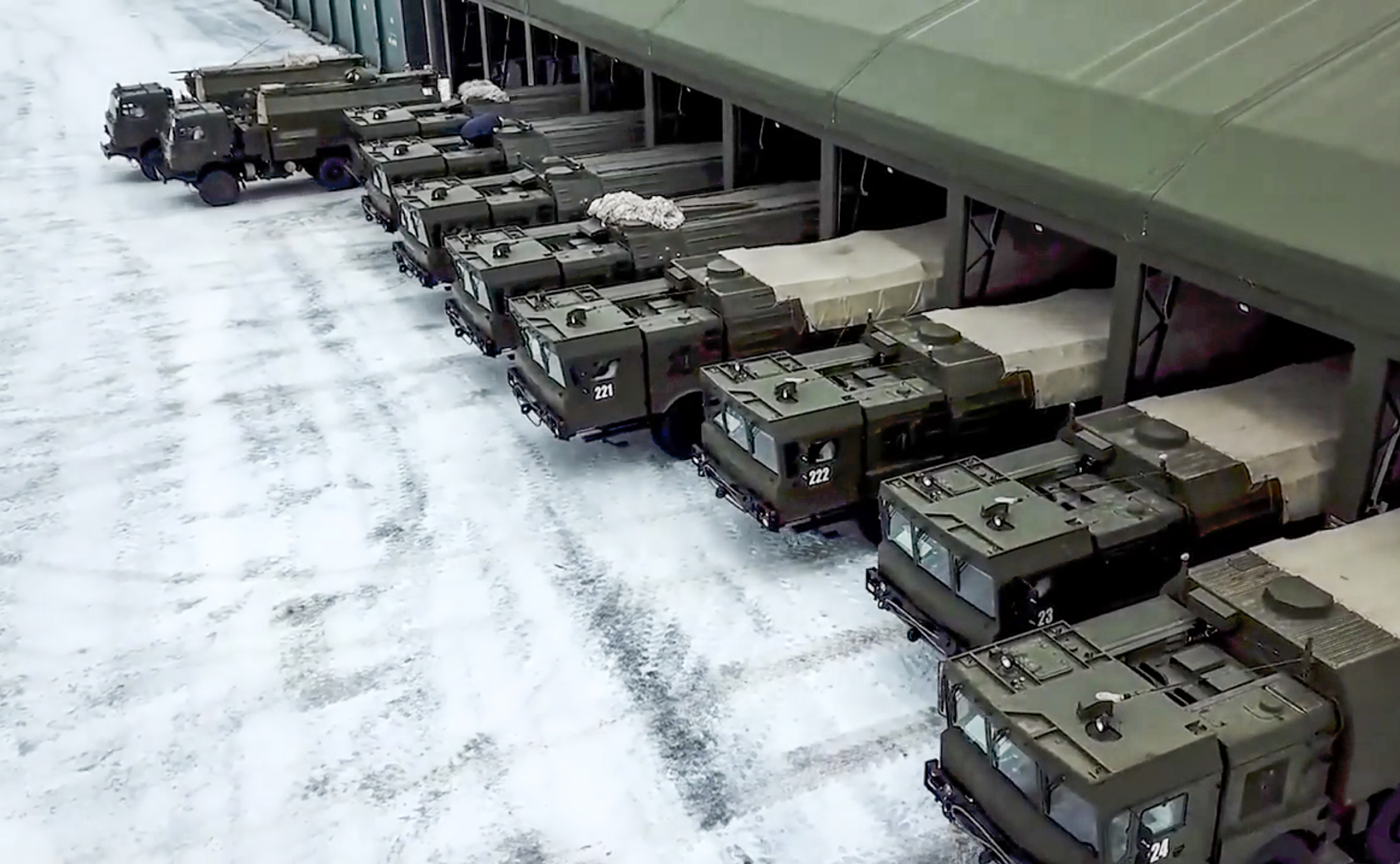 Russia could have moved some of its short-range nuclear weapons into Belarus on trucks or planes without being spotted by Western intelligence, an independent military analyst says. Photo / AP