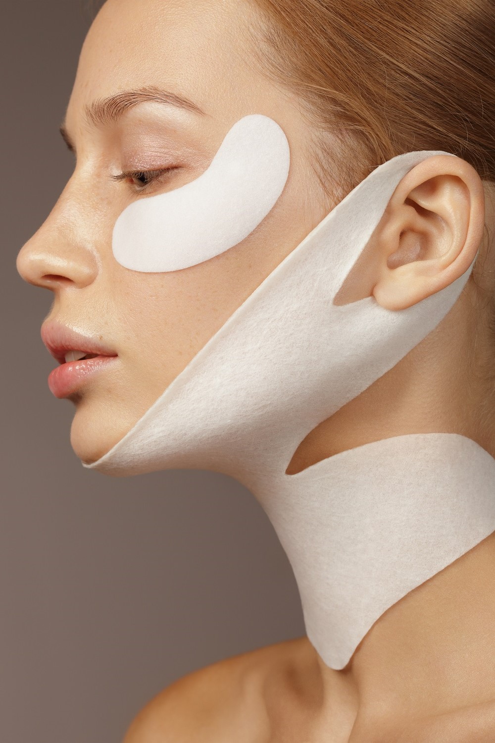 The ”morning shed” refers to removing the layers of skincare products that were applied before bed the night before. Photo / Getty Images