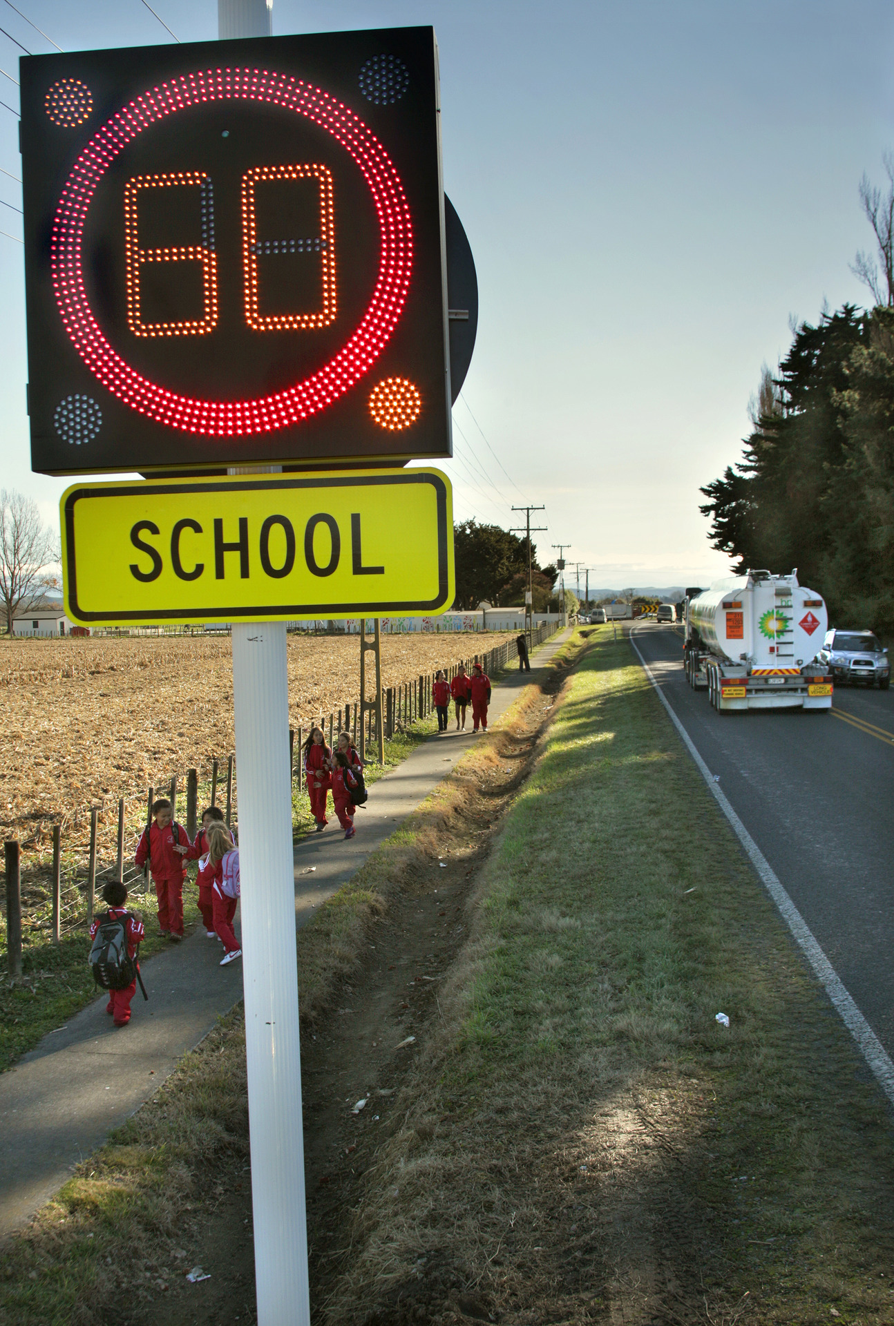Government To Bring In Speed Limit Cuts Around Every School In Nz Nz Herald