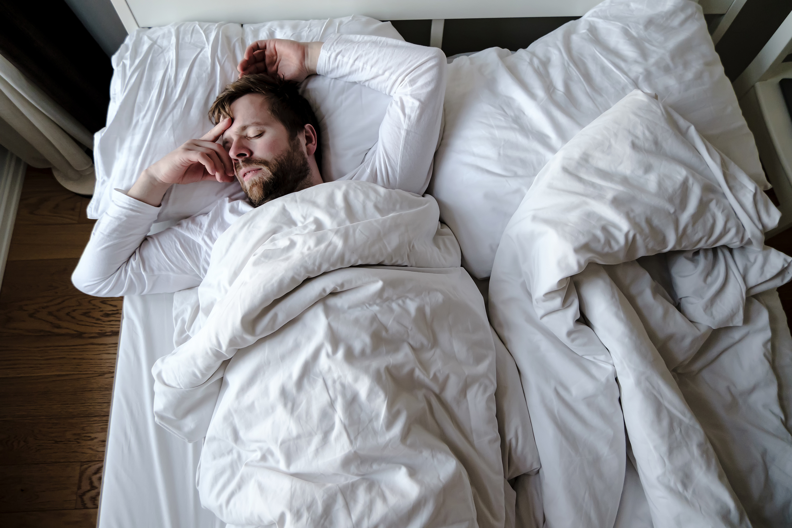 Insomnia symptoms include difficulty falling asleep or staying asleep, daytime distress and anxiety. Photo / 123rf