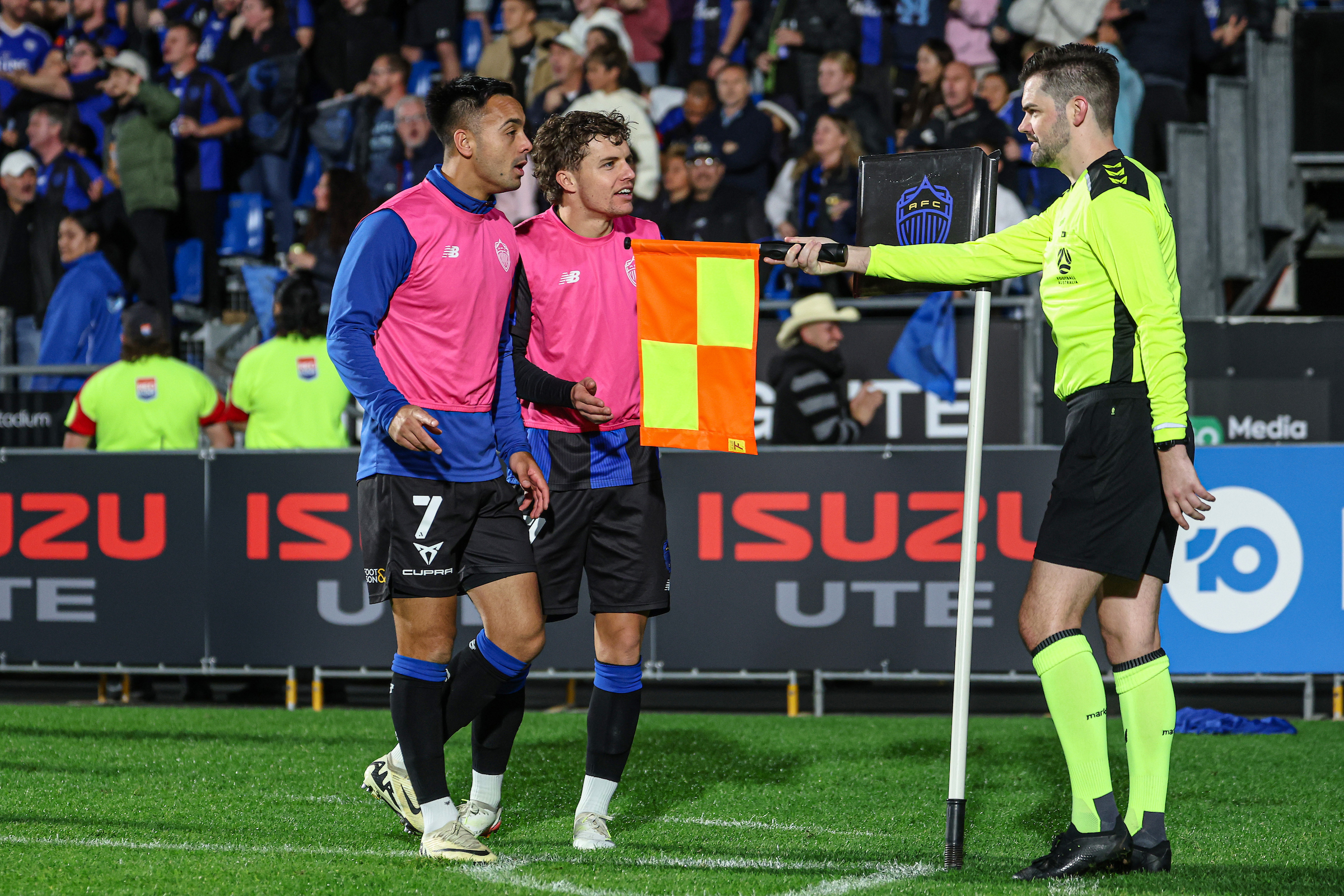 Auckland FC player appeal decision by assistant referee. Photo / www.photosport.nz