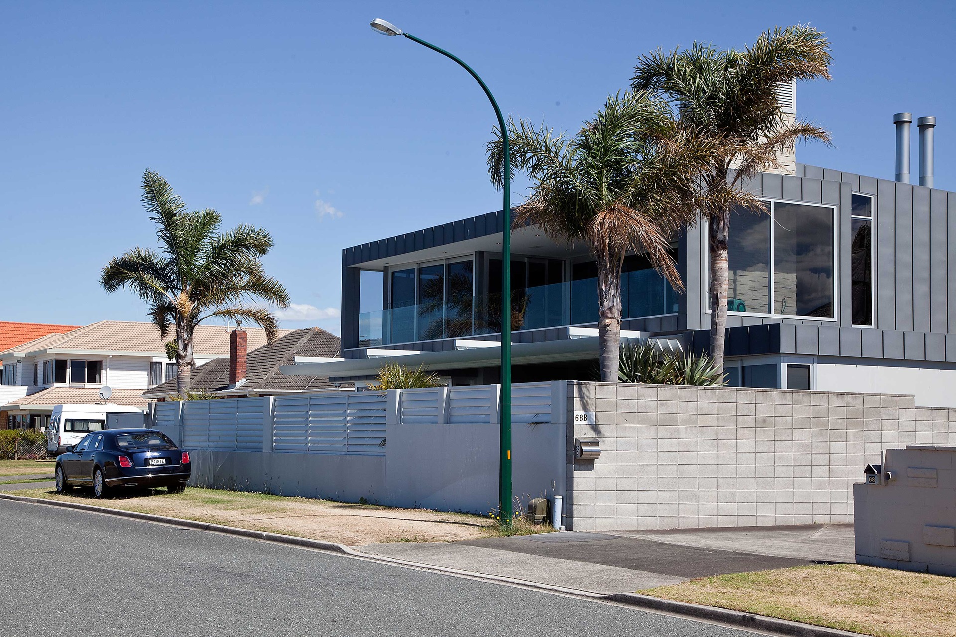 Phil Rudd New Zealand Home