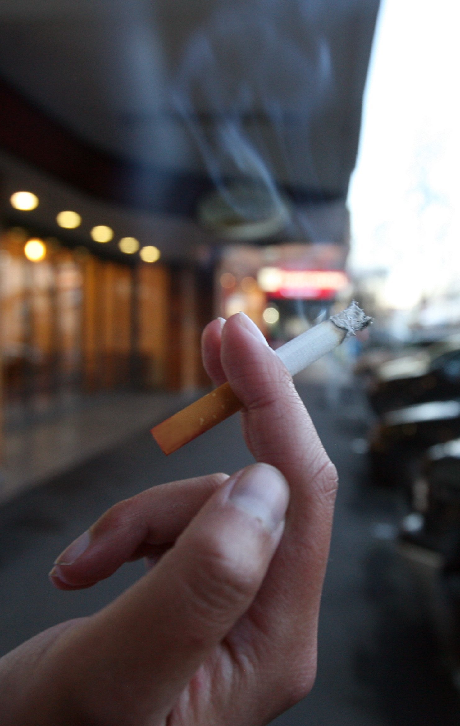king cigarette brand Kings & Lords