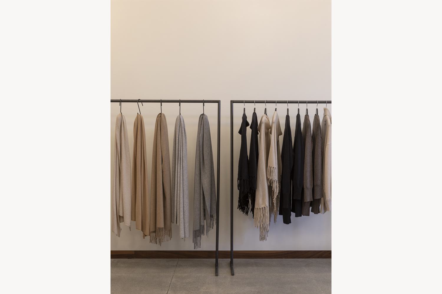 Find a cosy cashmere knit in Elle & Riley.