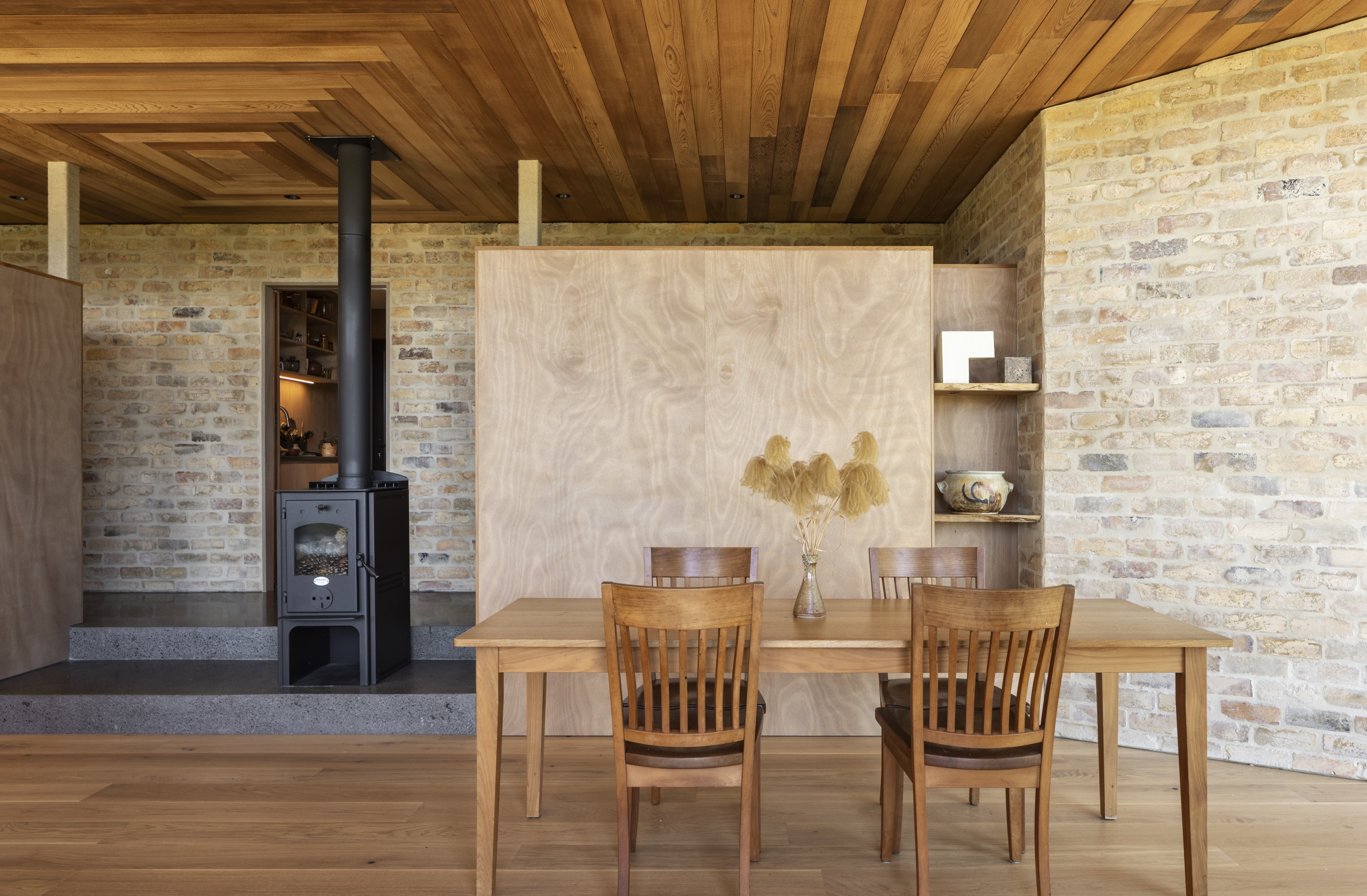 Recycled bricks make this home, and the planet, more beautiful by reducing consumption. Photo / Vaughan Mcquarrie Architects