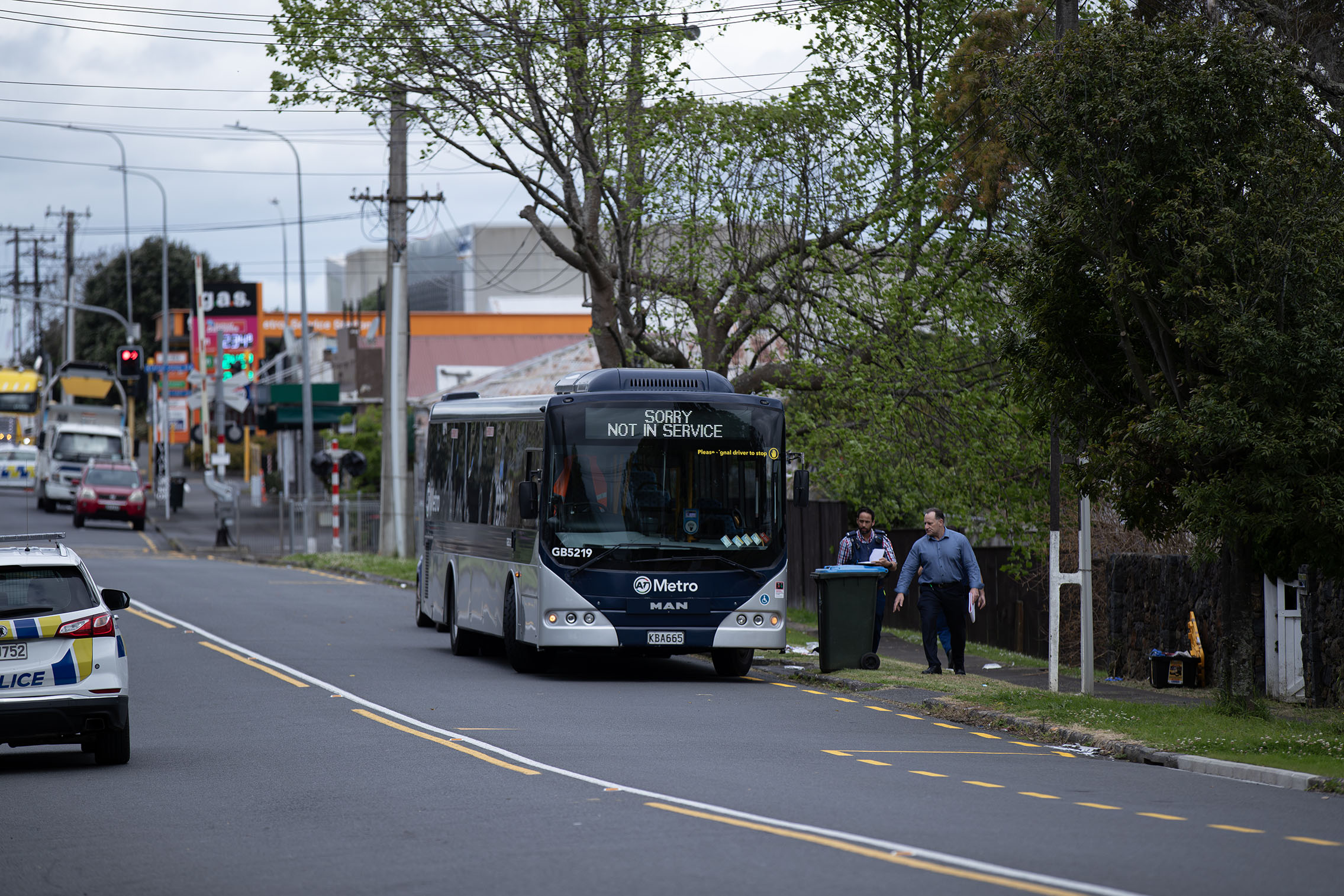 The Bus and Coach Association has praised the bus driver for his actions after the stabbing. Photo / Hayden Woodward