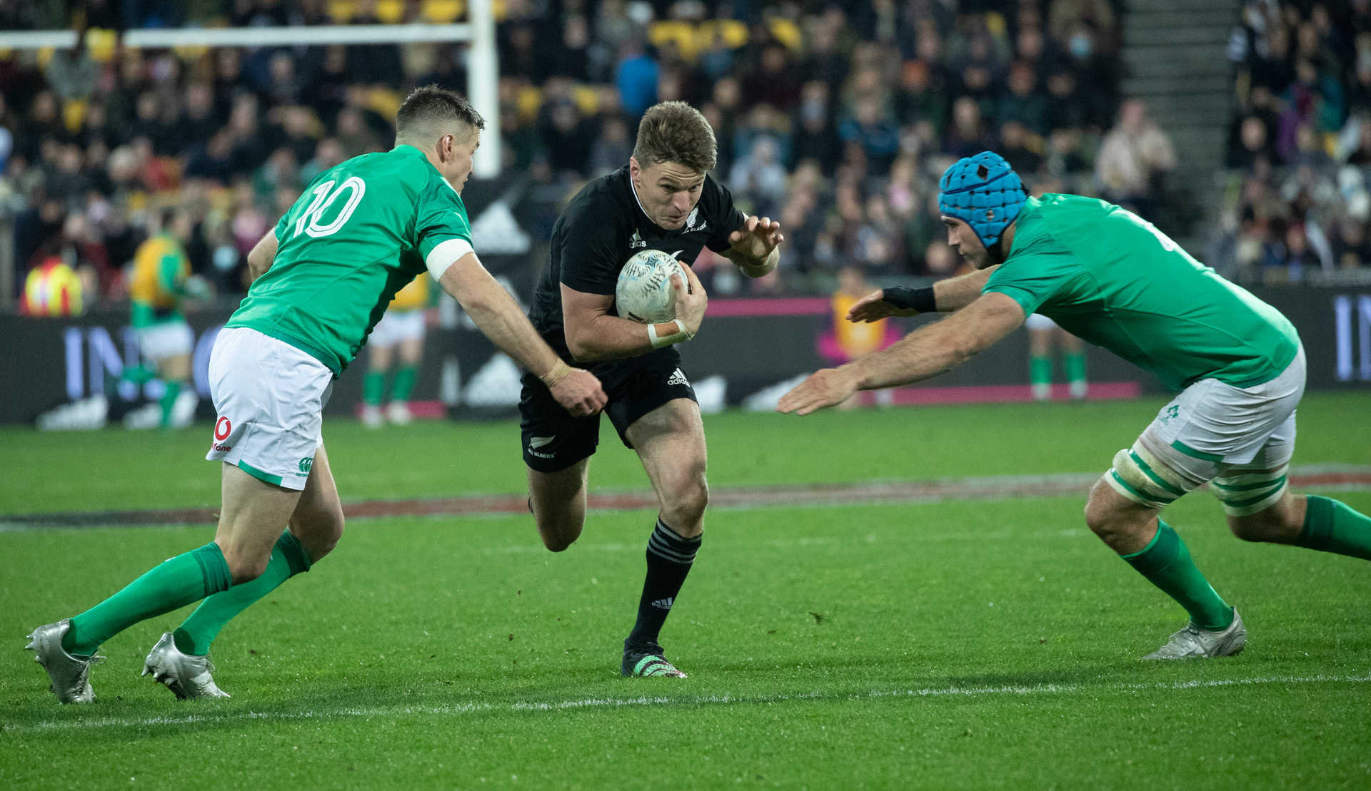 Beauden Barrett takes the line on against Ireland in Wellington. Photo / Mark Mitchell