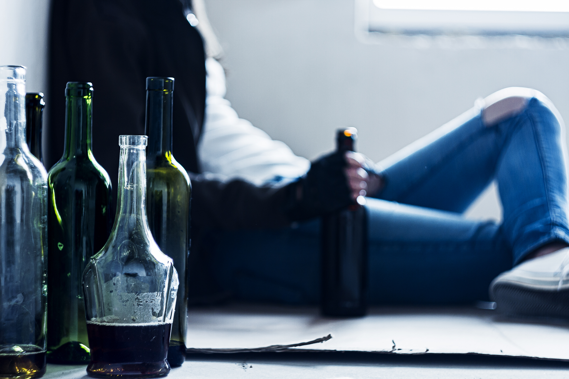 Drinking alone in secret became a habit for Hannah. Photo / Stock image 123rf