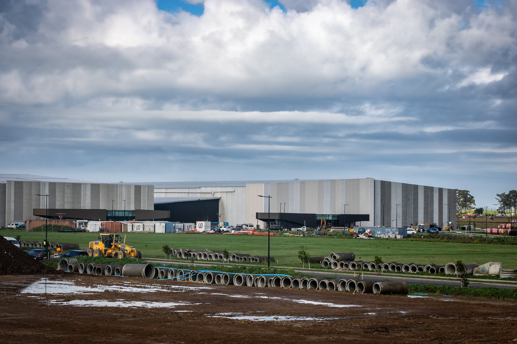 James Kirkpatrick Group is building New Zealand's largest logistics/warehouse estate on Puhinui Rd at Wiri. Photo / Michael Craig