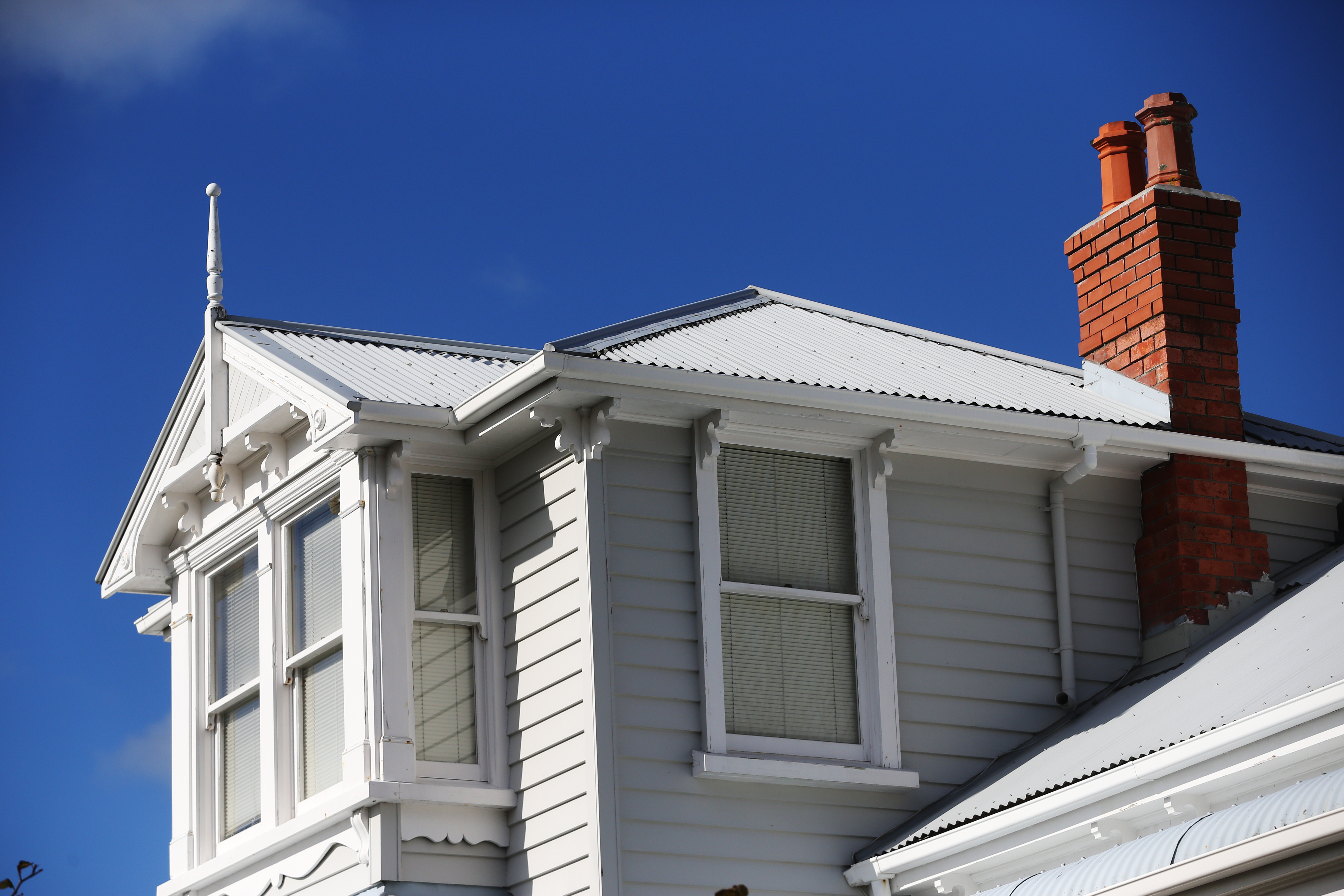 People seeking houses in zones for certain public schools can expect to pay a premium. Photo / Doug Sherring