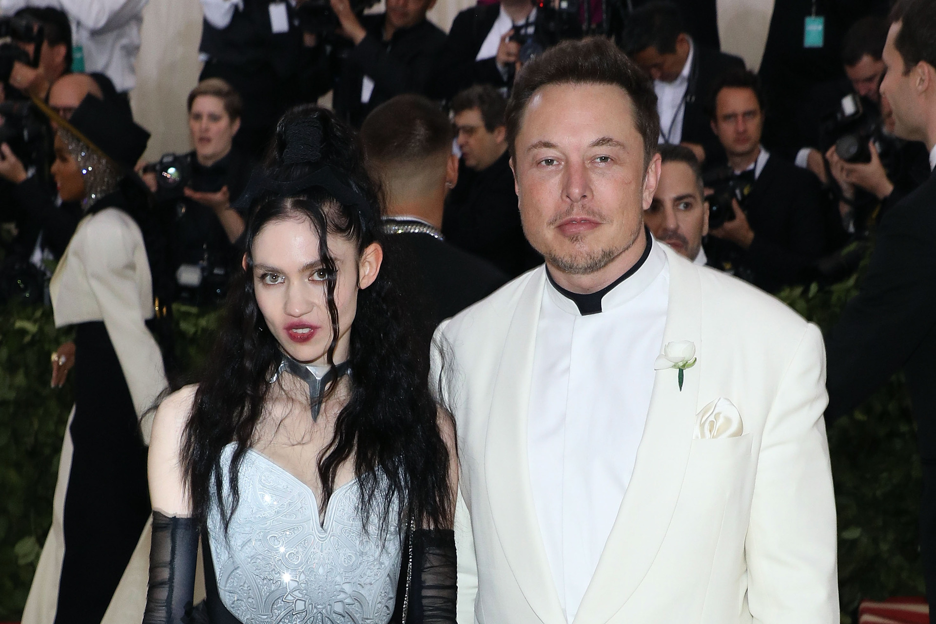 Elon Musk jokes about releasing sex tape with Grimes to pay for space  travel - NZ Herald