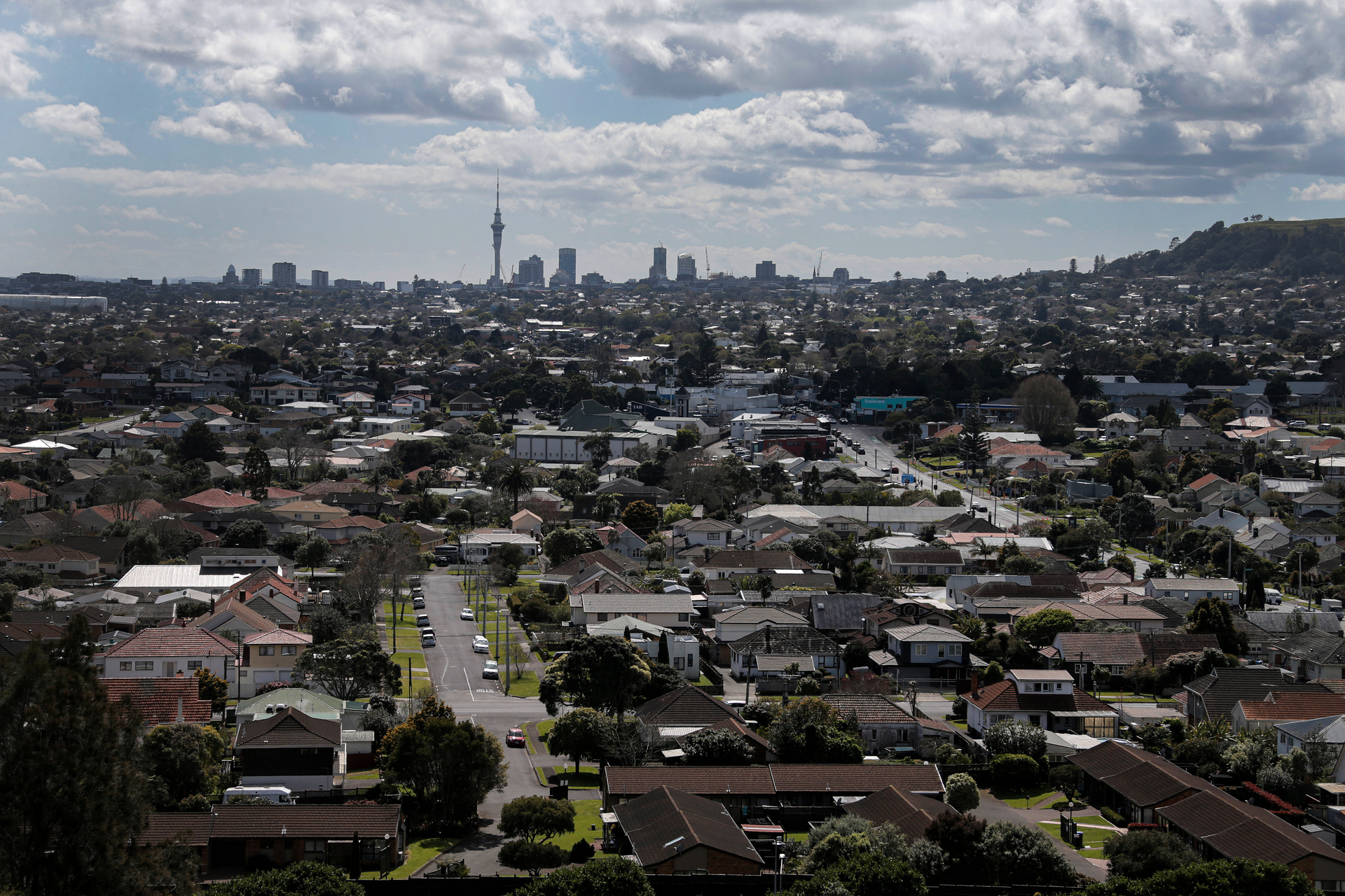 Auckland house prices fell more by dollar value than any other region during the recent downturn. Photo / Alex Burton