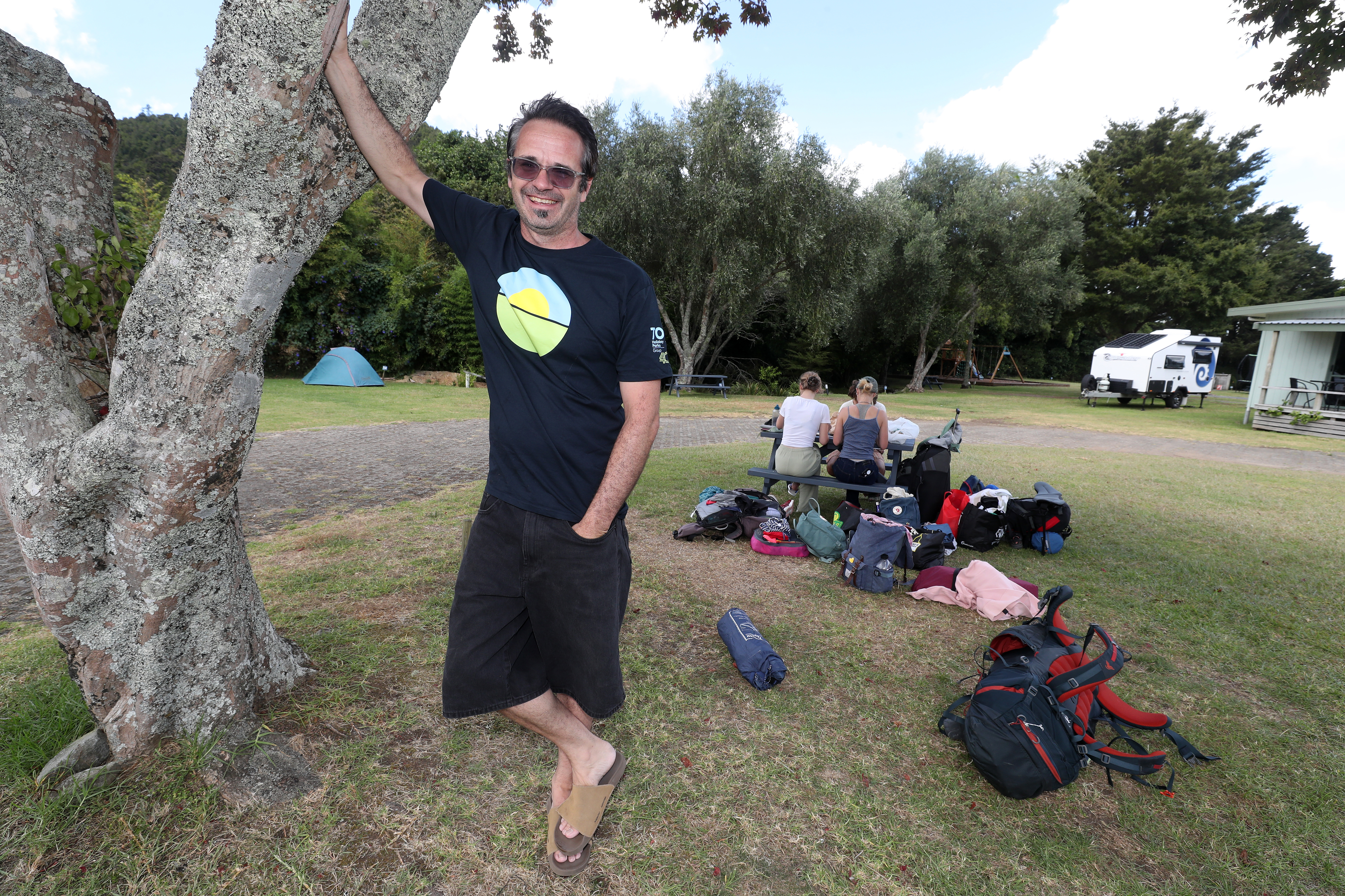 As long as the fine weather continues, Nick Blake from Whangārei Top 10 Holiday Park is not expecting a drop in bookings from SH1 closing at the Brynderwyns. Photo / Michael Cunningham