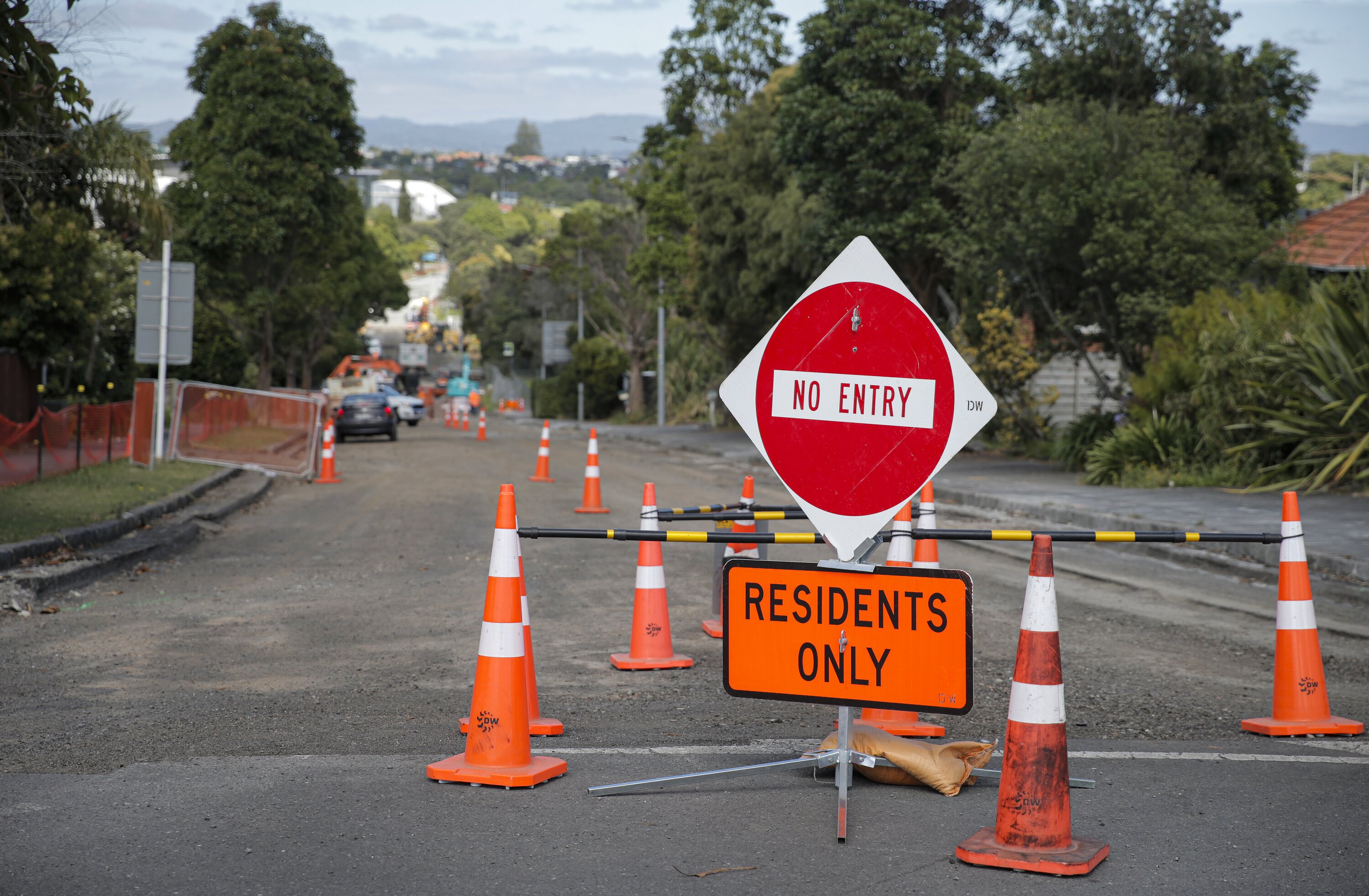 Meola Rd remains closed to all traffic, bar some areas for residents. Photo / Alex Burton