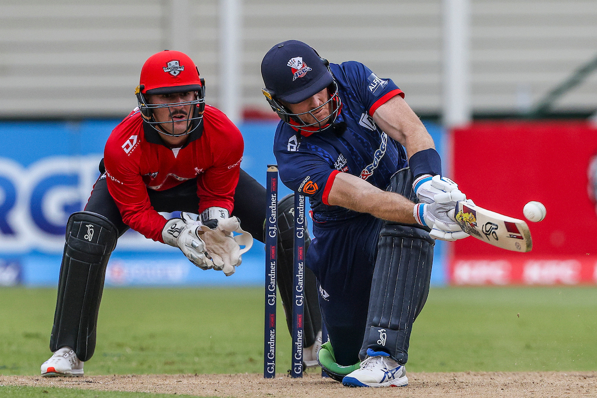 Martin Guptill bats for Auckland against Canterbury in the Super Smash. Photo / Photosport