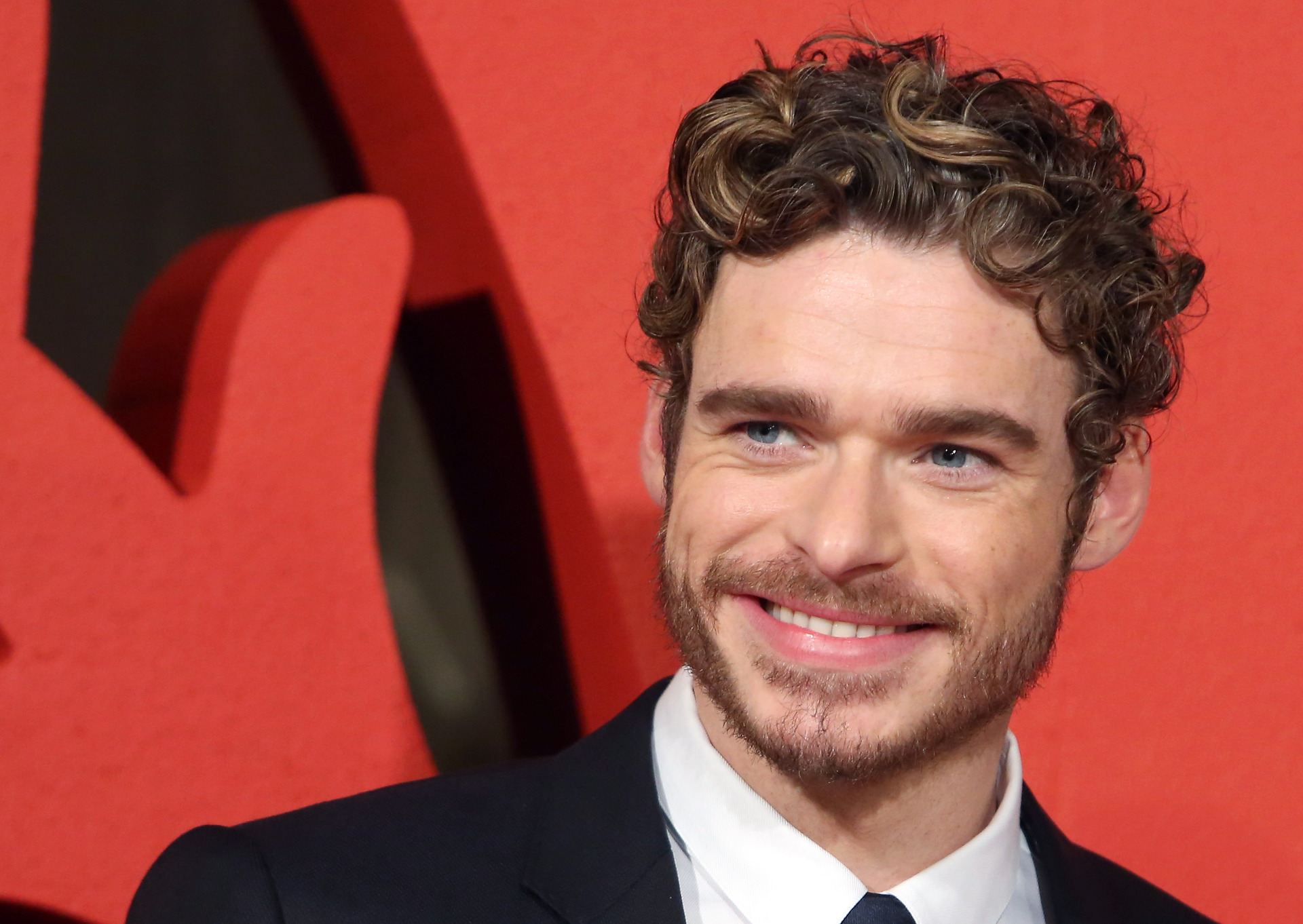 Richard Madden Gets an Excellent James Bond Audition in Bodyguard