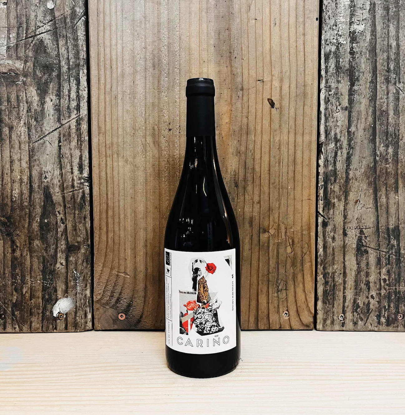 Mas des Agrunelles Carino Vin de France 2021 is a biodynamic Carignan with blackberry and blackcurrant fruit, green capsicum nuances and an earthy, savoury undercurrent.