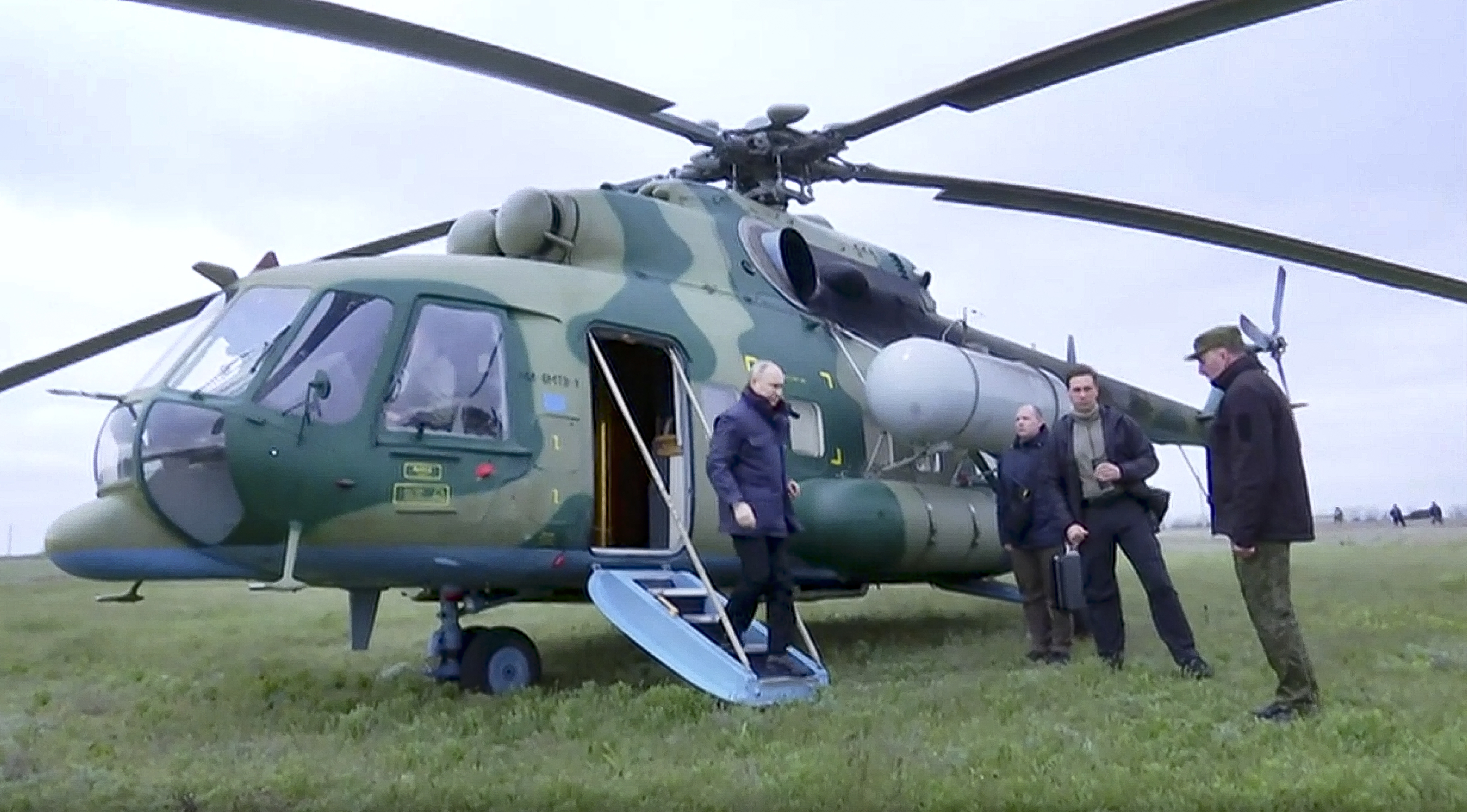 The Kremlin says Putin has visited headquarters of the Russian troops fighting in Ukraine. Photo / AP