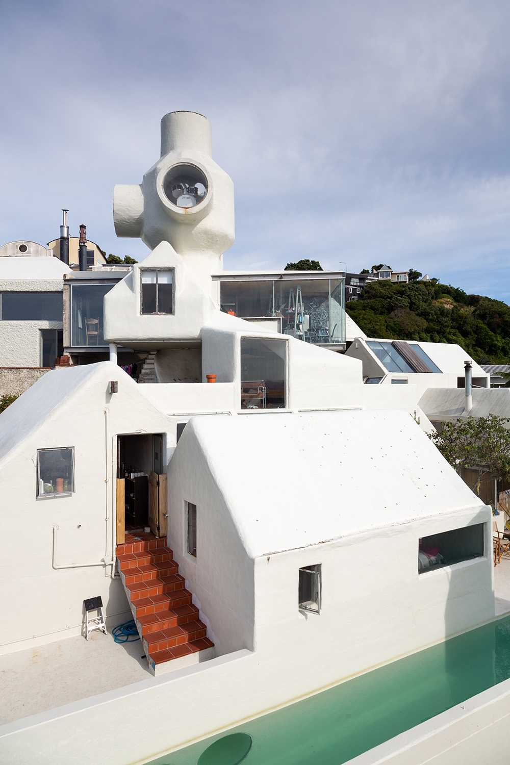 October, 2022 — Viva visited Martin Basher and Martha Jeffries at their Ian Athfield-designed Wellington home, built in the 1960s. Photo / Paul McCredie