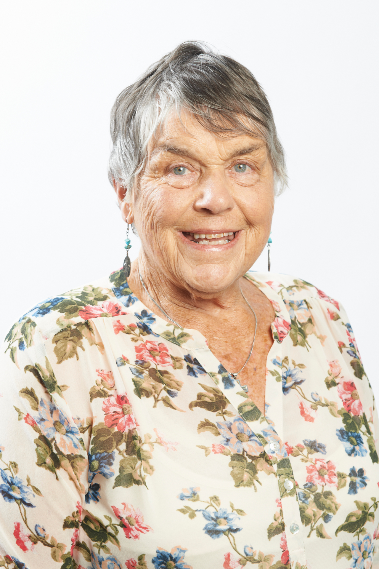 Hazel Barnes's Instagram, Twitter & Facebook on IDCrawl