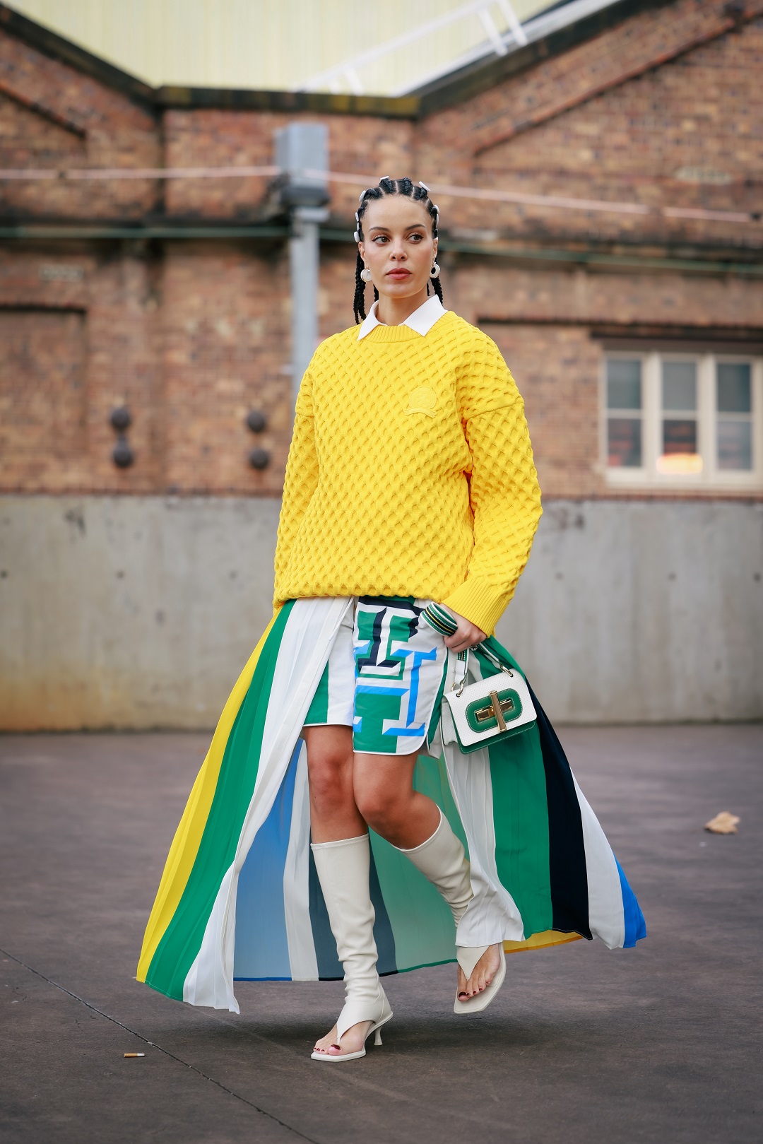 UK TV presenter Fleur Egan, currently based in Sydney, proved blue and green can and should be seen. Photo / Hanna Lassen, Getty Images