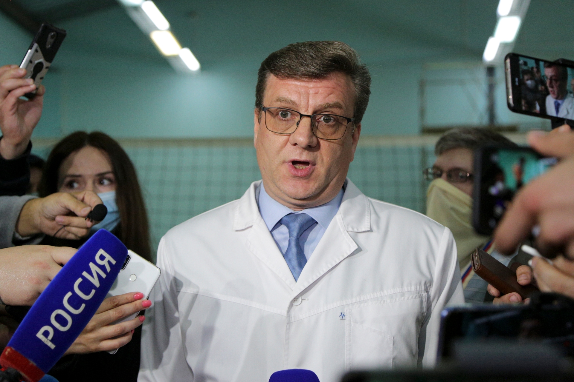 Alexander Murakhovsky, chief physician of the Omsk Ambulance Hospital No. 1, intensive care unit where Alexei Navalny was hospitalised. Photo / AP