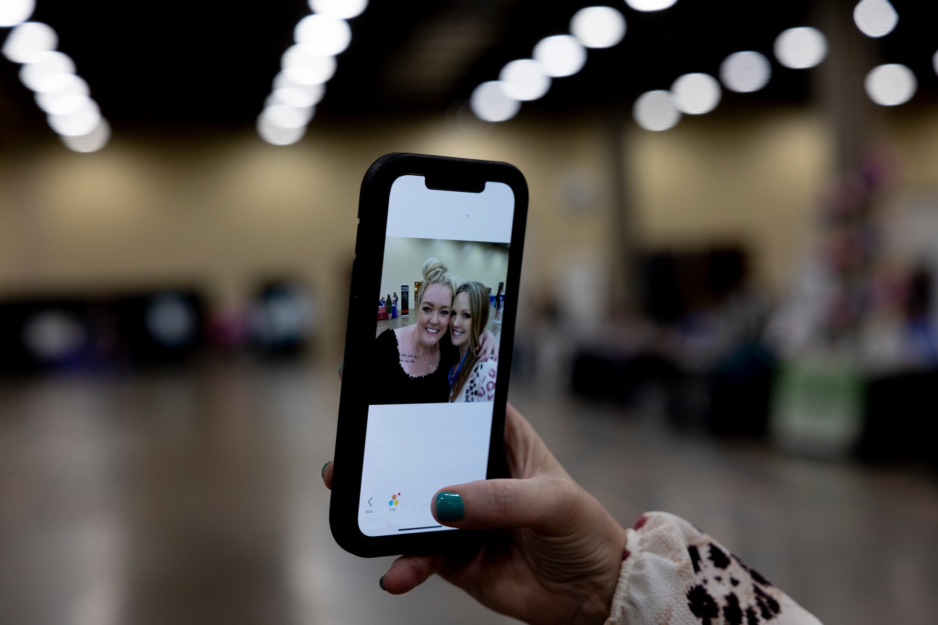At Book Bonanza, an annual charity romance convention Hoover organises, the author met hundreds of fans. Photo / Allison V. Smith, The New York Times