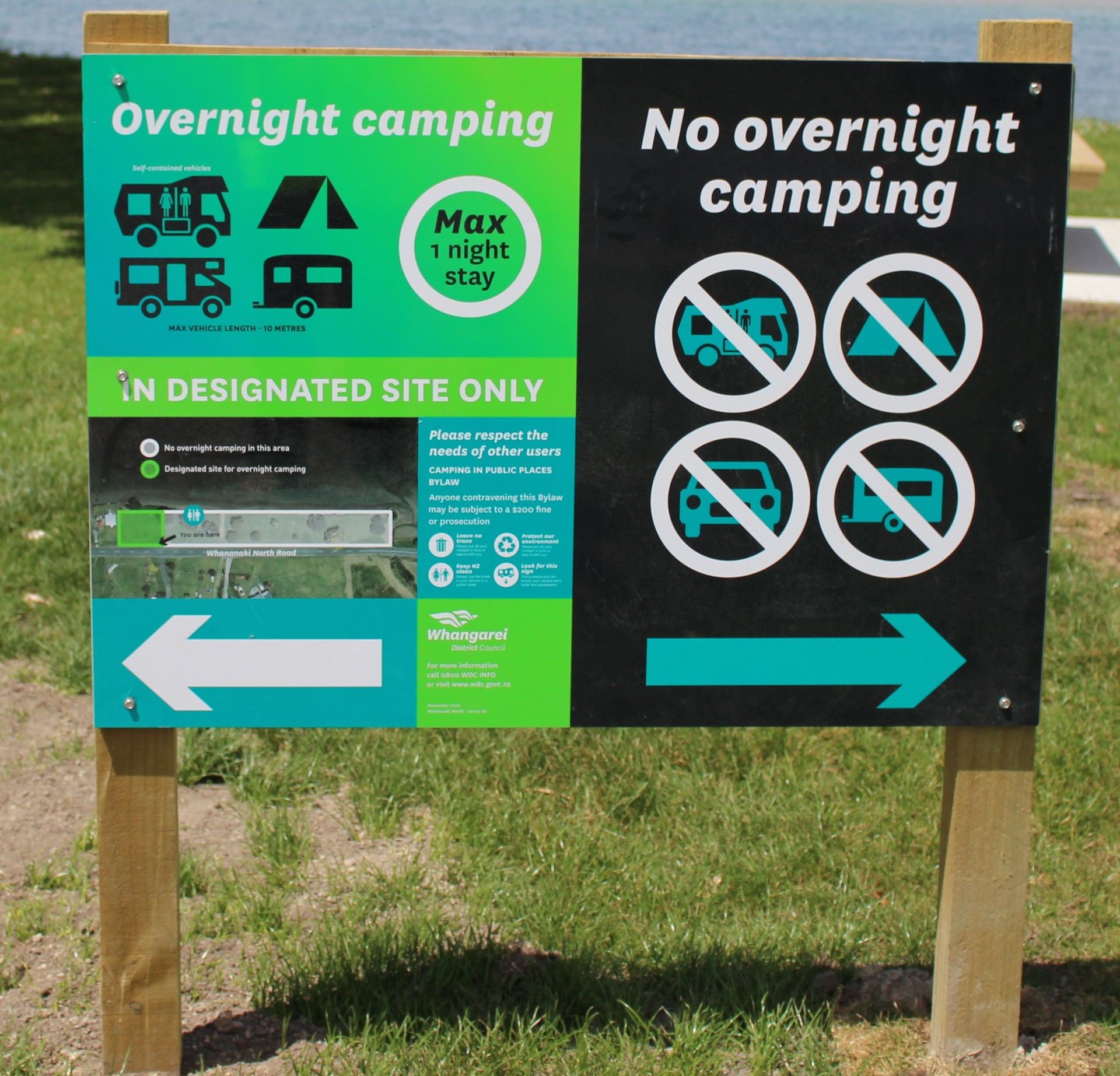 Freedom Camping information at Whananaki.