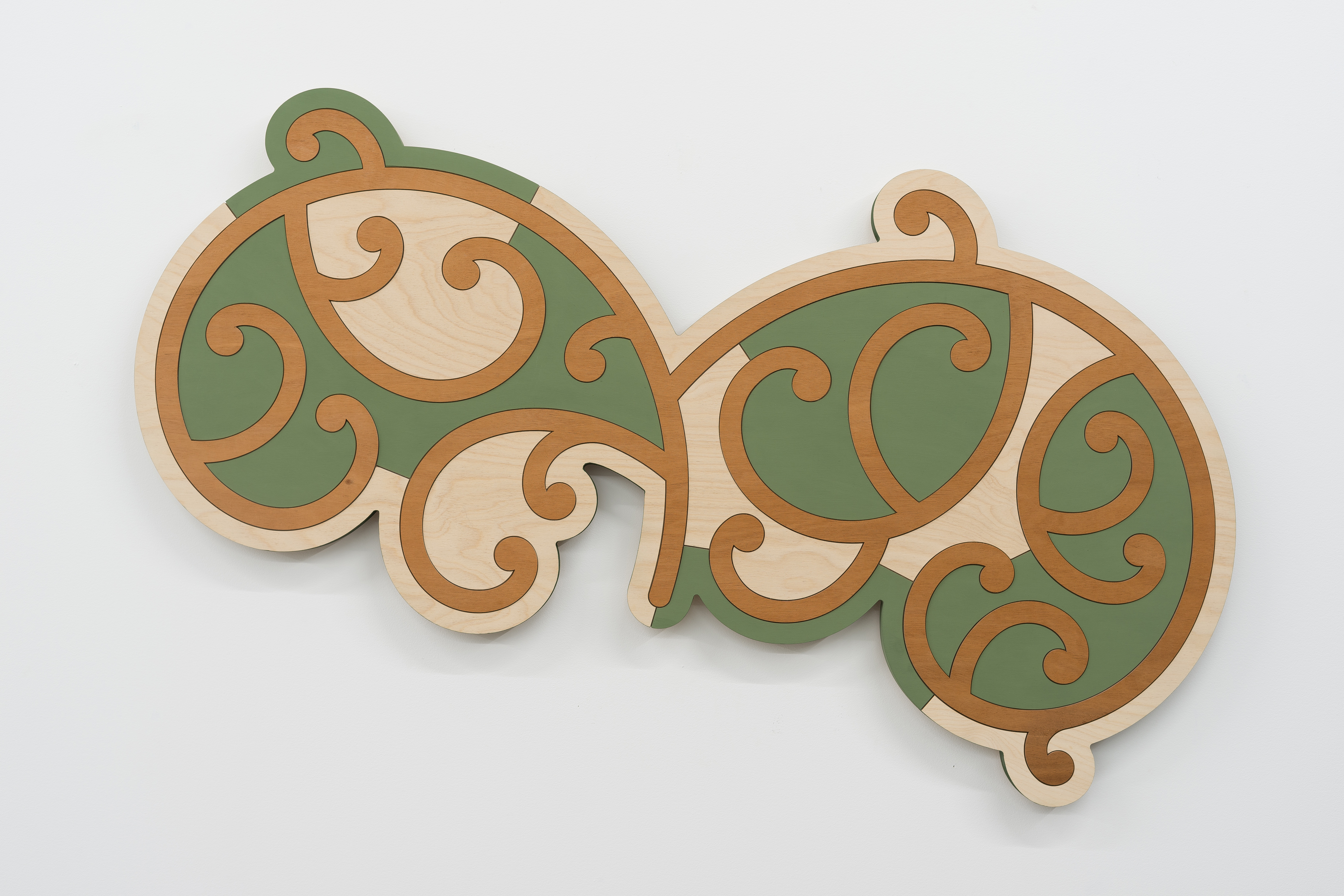 ‘Te Kura Wao Nu’, 2022. Acrylic on Latvian birch with Fijian mahogany, 724mm H x 1152mm W x 43mm D. Image courtesy the artist and Tim Melville Gallery. Photo / Kallan MacLeod