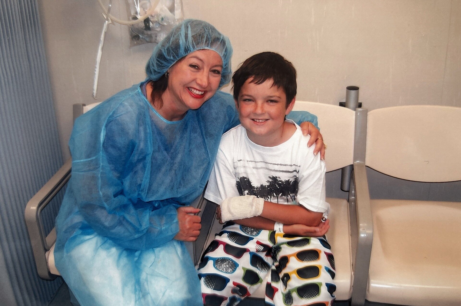 Elliott Goldfinch with his mother, Charmayne. She donated her kidney to her son. It stopped working after 12 years.