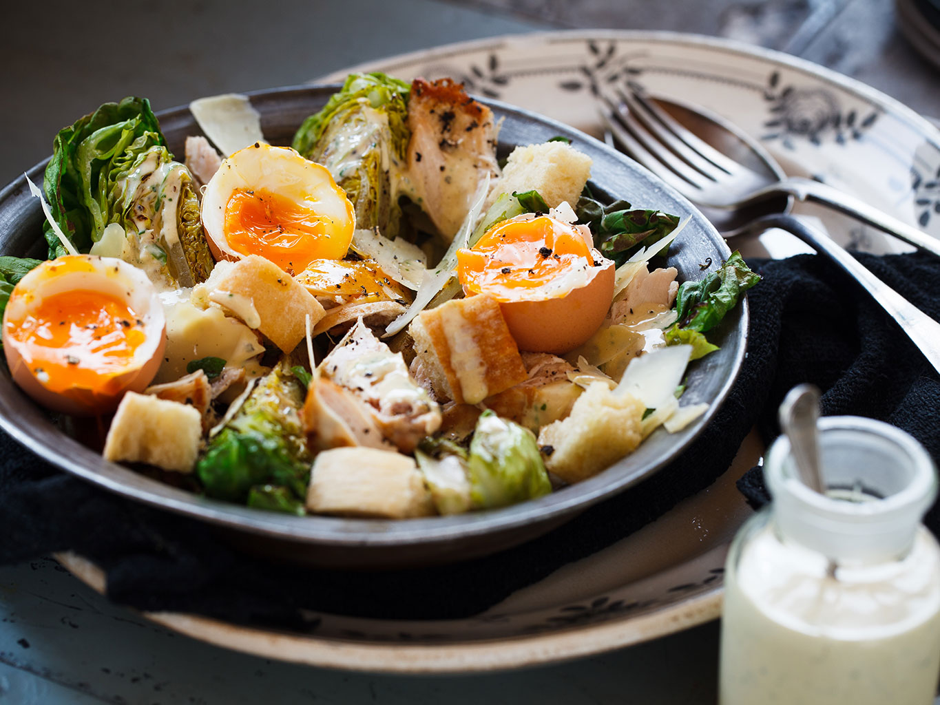 Chargrilled caesar salad recipe. Picture / Babiche Martens.