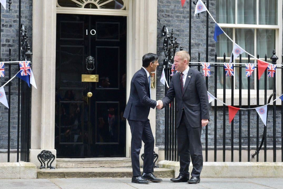 British Prime Minister Rishi Sunak (left) greets New Zealand Prime Minister Chris Hipkins at 10 Downing Street in London. Photo / Jenni Mortimer