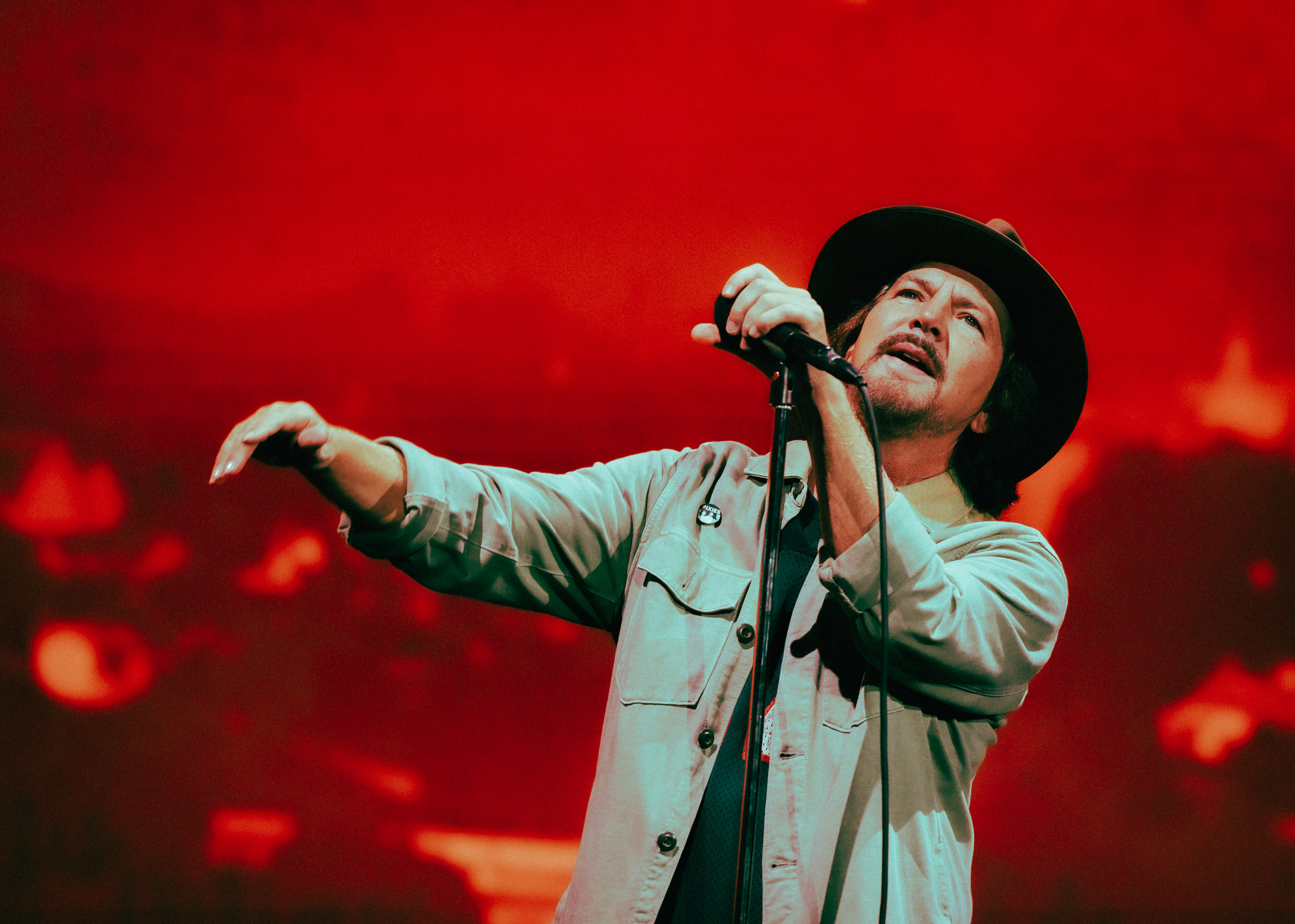 Eddie Vedder seemed happy to be on stage at Auckland’s Mt Smart Stadium for Pearl Jam’s Dark Matter tour on November 8. Photo / Tom Grut (Frog Productions)
