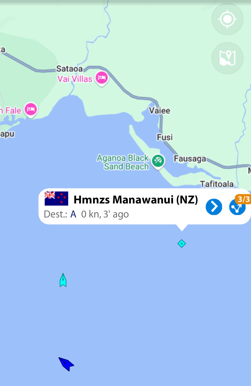 Royal New Zealand Navy ship HMNZS Manawanui grounded on the southern coast of Upolu, Samoa last night. It could be seen on the Marine Traffic app, with cruise ship MS Queen Elizabeth, understood to be headed to help, shown to the south. Image / Screengrab via Marine Traffic App